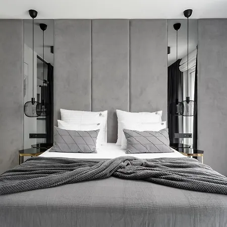 El - Golden Palace Познань