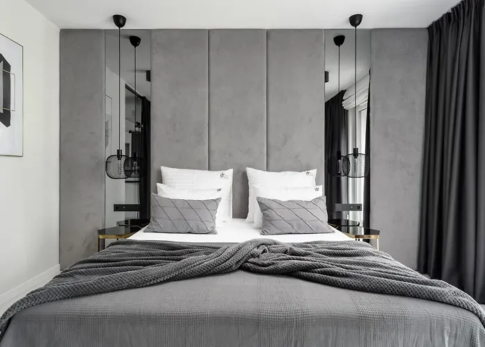 El - Golden Palace بوزنان